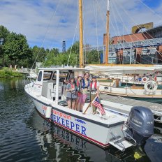 WaterWheel interns spend a day with the Lakekeeper